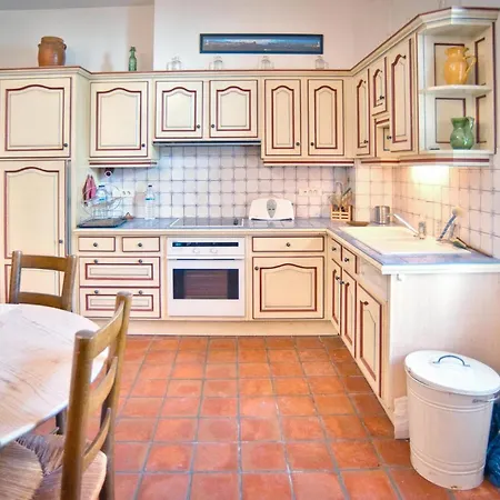 Cozy In Et Solorgues Holiday home