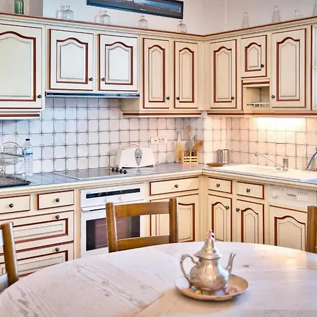 Holiday home Cozy In Et Solorgues Nages-et-Solorgues